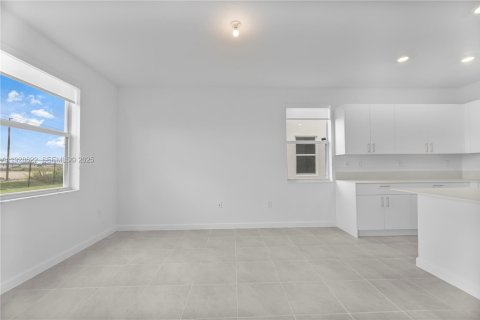 Villa ou maison à louer à Homestead, Floride: 4 chambres № 1987524 - photo 8