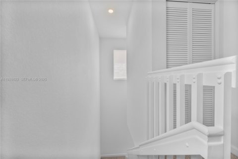 Villa ou maison à louer à Homestead, Floride: 4 chambres № 1987524 - photo 14