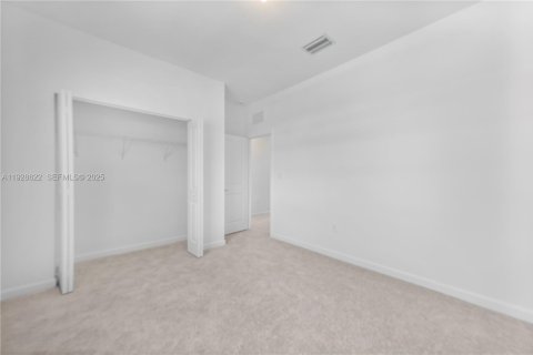 Villa ou maison à louer à Homestead, Floride: 4 chambres № 1987524 - photo 28