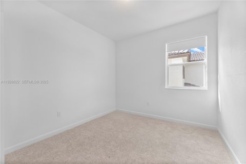 Villa ou maison à louer à Homestead, Floride: 4 chambres № 1987524 - photo 25