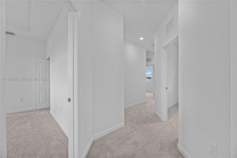 Villa ou maison à louer à Homestead, Floride: 4 chambres № 1987524 - photo 17