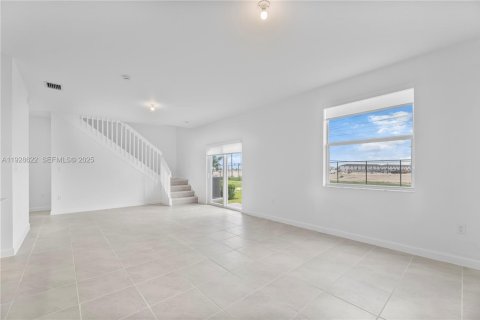 Villa ou maison à louer à Homestead, Floride: 4 chambres № 1987524 - photo 6