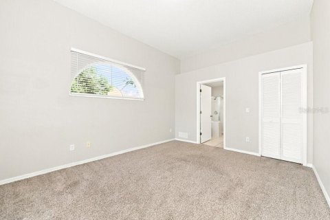 Villa ou maison à louer à Kissimmee, Floride: 3 chambres, 156.26 m2 № 2389451 - photo 10