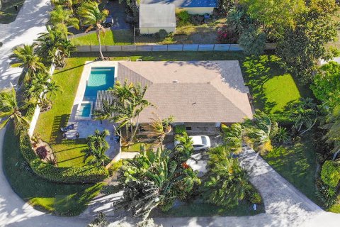 Villa ou maison à louer à Delray Beach, Floride: 2 chambres, 104.7 m2 № 2191202 - photo 3