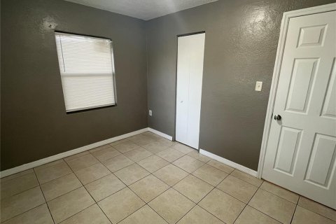 House in Winter Haven, Florida 3 bedrooms, 105.54 sq.m. № 1910488 - photo 6
