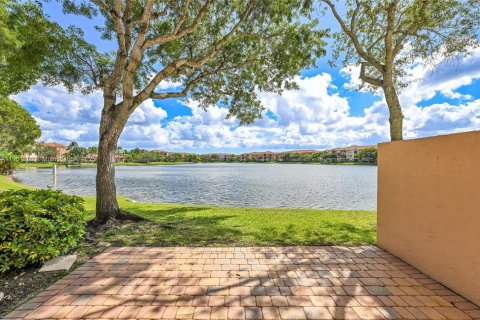 Купить таунхаус в Мирамар, Флорида 3 спальни, 188.96м2, № 1954651 - фото 13