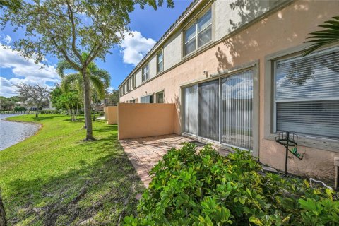 Купить таунхаус в Мирамар, Флорида 3 спальни, 188.96м2, № 1954651 - фото 25