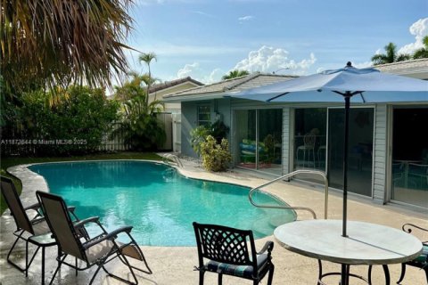 Villa ou maison à louer à Riviera Beach, Floride: 3 chambres, 149.76 m2 № 2037960 - photo 19