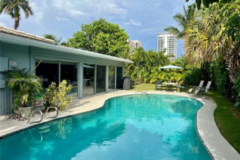 Villa ou maison à louer à Riviera Beach, Floride: 3 chambres, 149.76 m2 № 2037960 - photo 18