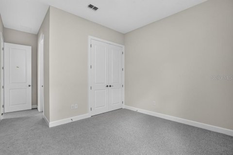 House in Palmetto, Florida 3 bedrooms, 229.93 sq.m. № 2209118 - photo 19