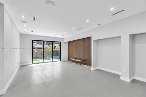 Touwnhouse à louer à Fort Lauderdale, Floride: 3 chambres № 2042208 - photo 11