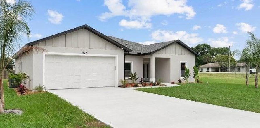 Casa en New Smyrna Beach, Florida 4 dormitorios, 178.93 m2 № 1131122