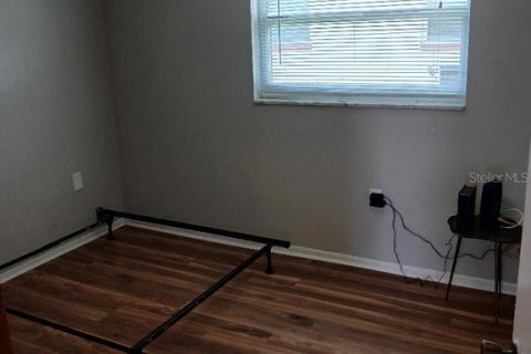 Casa en alquiler en New Port Richey, Florida, 1 dormitorio, 50.17 m2 № 1902888 - foto 8