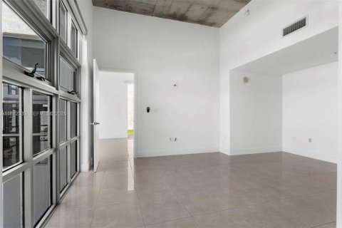 Condominio en venta en Miami, Florida, 2 dormitorios, 145.86 m2 № 2033120 - foto 23