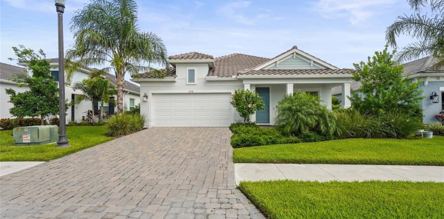 House in Sarasota, Florida 3 bedrooms, 196.58 sq.m. № 1866536