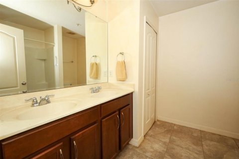 Townhouse in Longwood, Florida 2 bedrooms, 127.18 sq.m. № 2377622 - photo 25