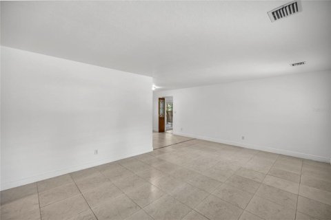 Villa ou maison à vendre à Ocala, Floride: 3 chambres, 168.8 m2 № 1771565 - photo 11