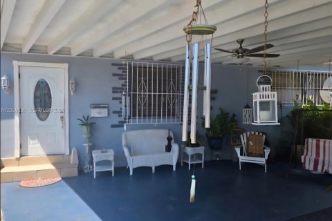 Casa en venta en Miami, Florida, 3 dormitorios, 194.54 m2 № 2253766 - foto 10