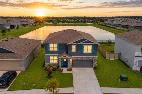 Casa en Wesley Chapel, Florida 5 dormitorios, 242.01 m2 № 2138090