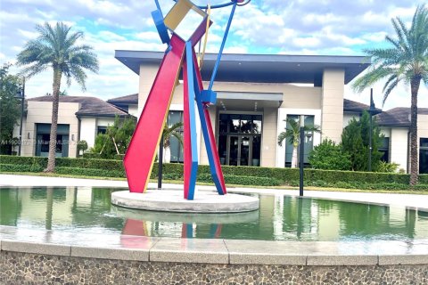 Condo in Doral, Florida, 1 bedroom  № 1957008 - photo 16