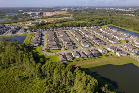 Casa en venta en Winter Garden, Florida, 3 dormitorios, 194.72 m2 № 2431174 - foto 12