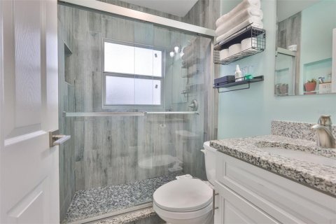 House in Saint Petersburg, Florida 2 bedrooms, 72.28 sq.m. № 1876018 - photo 17