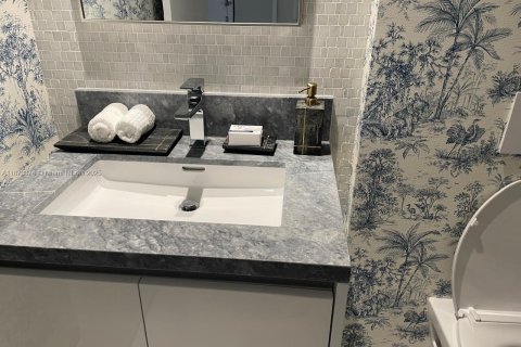 Купить кондоминиум в Майами, Флорида 2 спальни, 160.91м2, № 2014988 - фото 12