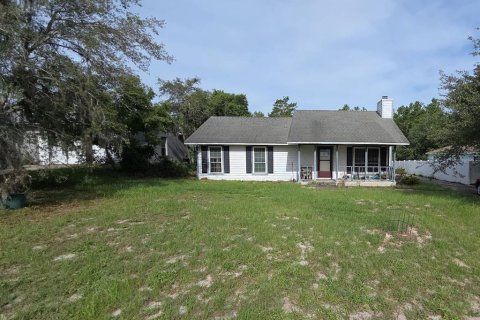 Villa ou maison à Leesburg, Floride 2 chambres, 101.45 m2 № 2358174