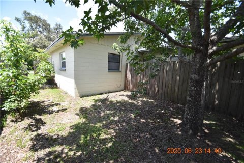 Villa ou maison à louer à Saint Petersburg, Floride: 2 chambres, 113.34 m2 № 1805633 - photo 7