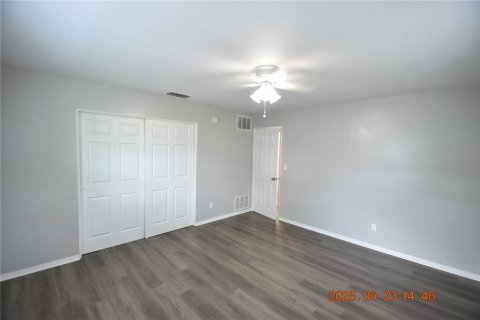 Villa ou maison à louer à Saint Petersburg, Floride: 2 chambres, 113.34 m2 № 1805633 - photo 24