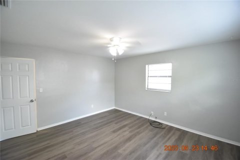 Villa ou maison à louer à Saint Petersburg, Floride: 2 chambres, 113.34 m2 № 1805633 - photo 23