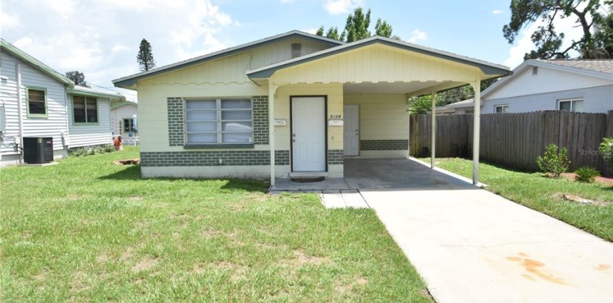 Villa ou maison à Saint Petersburg, Floride 2 chambres, 113.34 m2 № 1805633