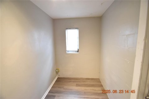 Villa ou maison à louer à Saint Petersburg, Floride: 2 chambres, 113.34 m2 № 1805633 - photo 20