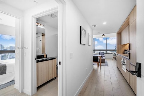 Condominio en Miami, Florida, 2 dormitorios  № 2339953