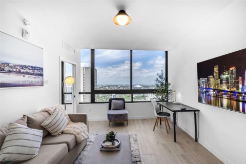 Condominio en venta en Miami, Florida, 2 dormitorios, 64.66 m2 № 2339953 - foto 5