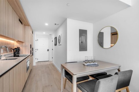 Condominio en venta en Miami, Florida, 2 dormitorios, 64.66 m2 № 2339953 - foto 9