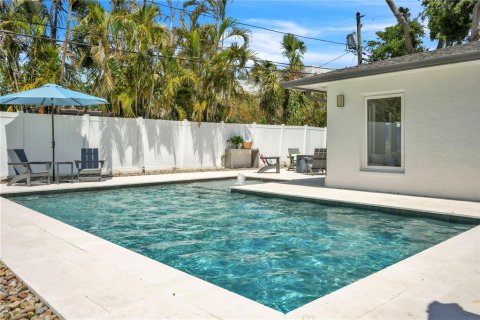 Villa ou maison à vendre à Saint Petersburg, Floride: 4 chambres, 219.25 m2 № 1637688 - photo 7