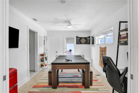 Villa ou maison à vendre à Saint Petersburg, Floride: 4 chambres, 219.25 m2 № 1637688 - photo 18