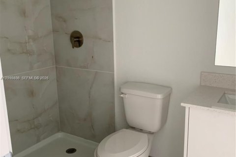 Touwnhouse à vendre à Homestead, Floride: 4 chambres, 129.88 m2 № 2436141 - photo 6