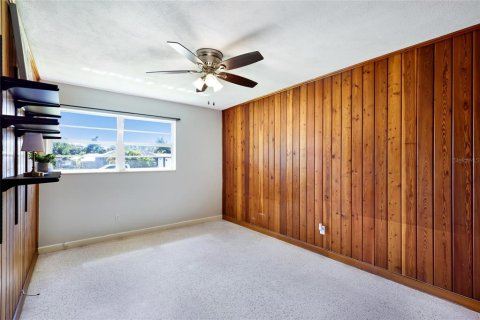 House in Sarasota, Florida 3 bedrooms, 124.12 sq.m. № 2427349 - photo 30