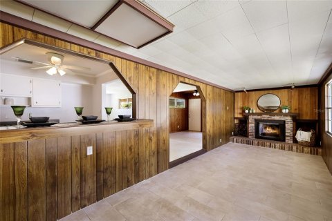 House in Sarasota, Florida 3 bedrooms, 124.12 sq.m. № 2427349 - photo 24