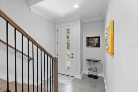 Adosado en venta en Tampa, Florida, 3 dormitorios, 218.32 m2 № 1850189 - foto 4