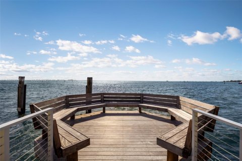 Adosado en venta en Miami, Florida, 4 dormitorios, 346.06 m2 № 1954314 - foto 3