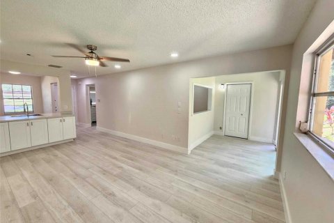 Copropriété à vendre à Dunedin, Floride: 1 chambre, 59.92 m2 № 1041970 - photo 20