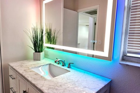 Copropriété à vendre à Dunedin, Floride: 1 chambre, 59.92 m2 № 1041970 - photo 13