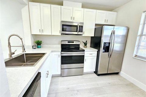 Copropriété à vendre à Dunedin, Floride: 1 chambre, 59.92 m2 № 1041970 - photo 4