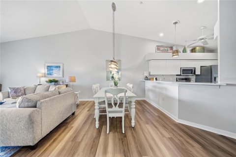 Copropriété à vendre à Sarasota, Floride: 2 chambres, 156.45 m2 № 2408264 - photo 11