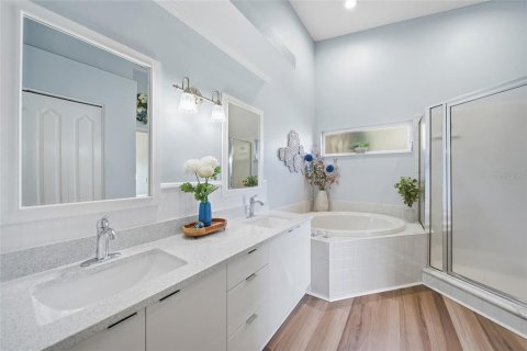 Copropriété à vendre à Sarasota, Floride: 2 chambres, 156.45 m2 № 2408264 - photo 21