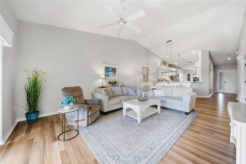 Copropriété à vendre à Sarasota, Floride: 2 chambres, 156.45 m2 № 2408264 - photo 6