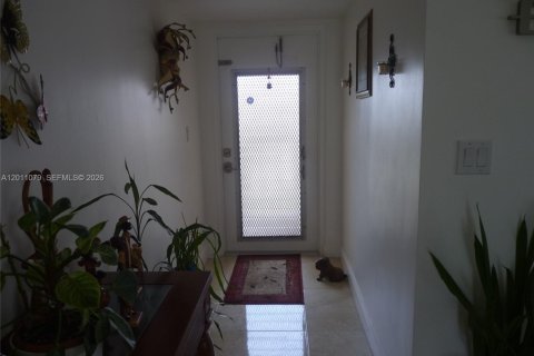 Condo in Sunrise, Florida, 2 bedrooms  № 2075151 - photo 5